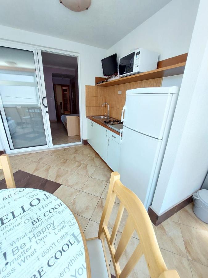 Australia Villa マカルスカ エクステリア 写真